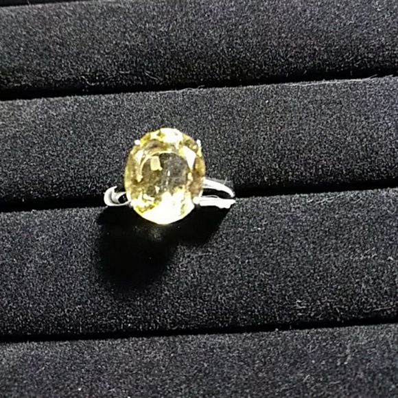 SOLD Sz6 Citrine and silver ring new - Picture 5 of 6